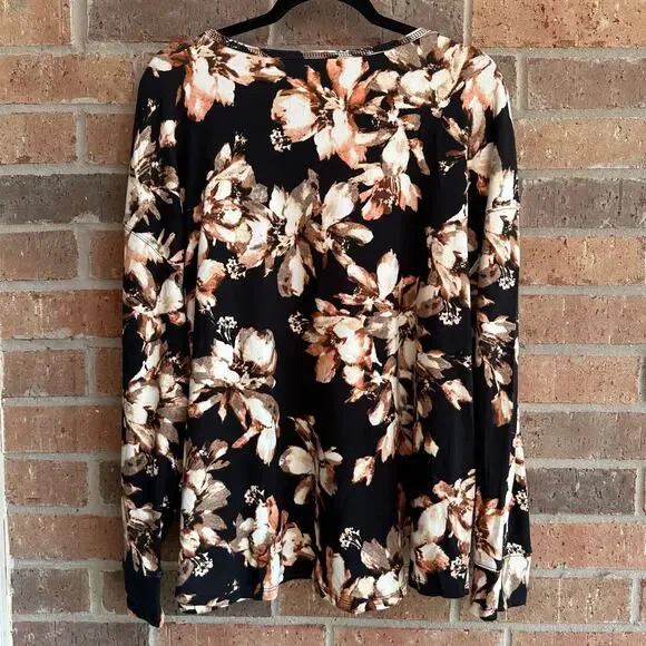 Westbound Woman Long sleeve Floral Black Blouse Size 2X - Picture 2 of 3